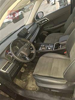 ميتسوبيشي اوتلاندر